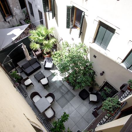 Hotel Antigo Trovatore Венеция Екстериор снимка